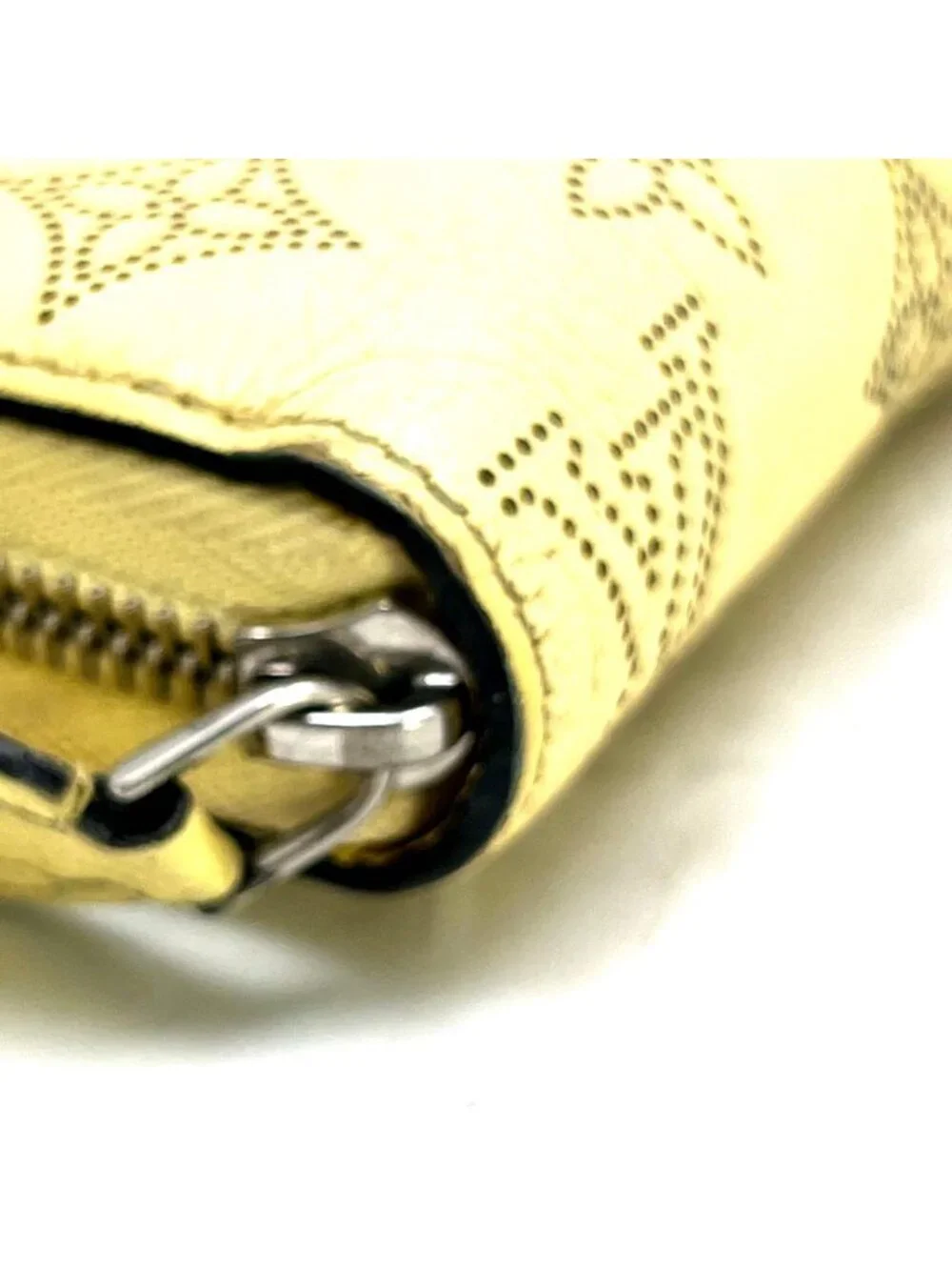 Louis Vuitton Built in Mahina Zippy Wallet Banana